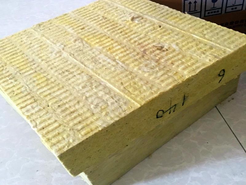 岩棉板厂家为您介绍岩棉复合板的产品特点